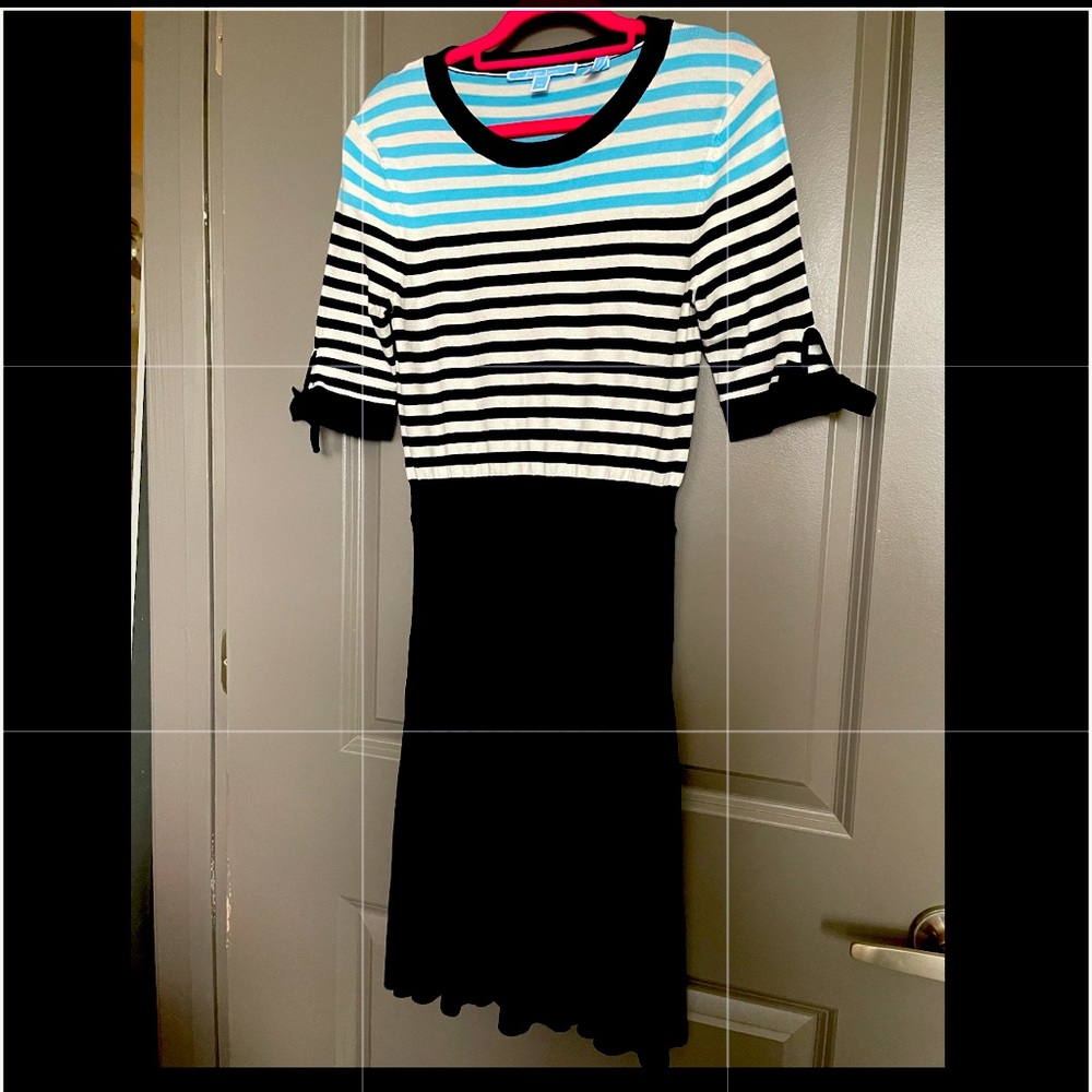 Draper James pleated knit dress size XS fits small too